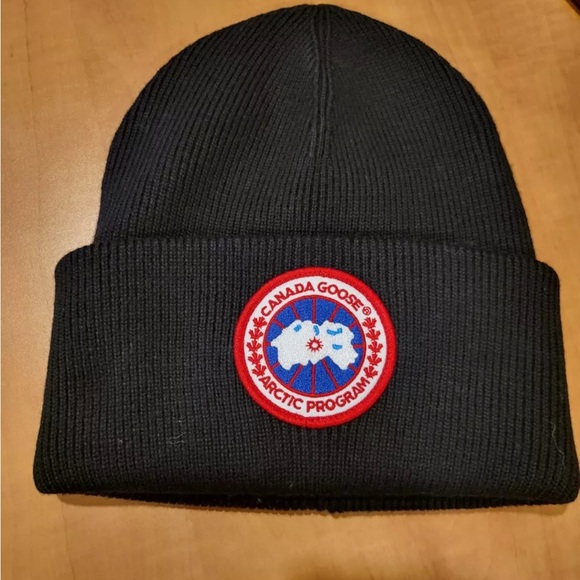 Canada Goose Arctic Disc Toque O/S Mens Black - Picture 5 of 5